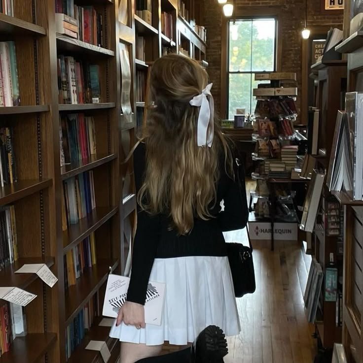 School Naming Styles & Aesthetics Shape a Schools Educational Identity